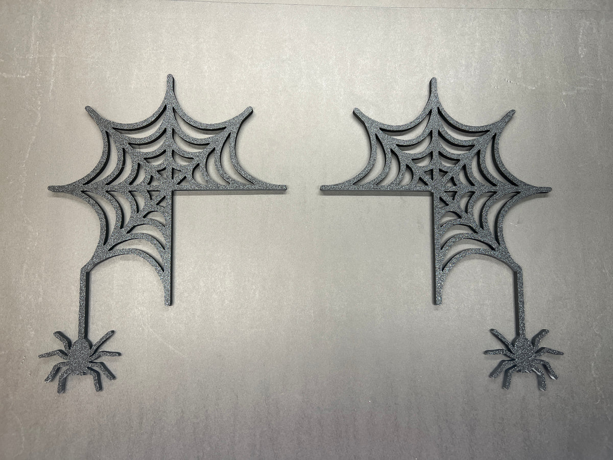 Door Corner: Spider & Web
