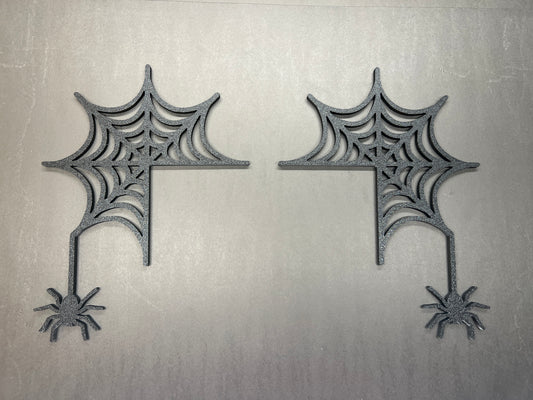Door Corner: Spider & Web